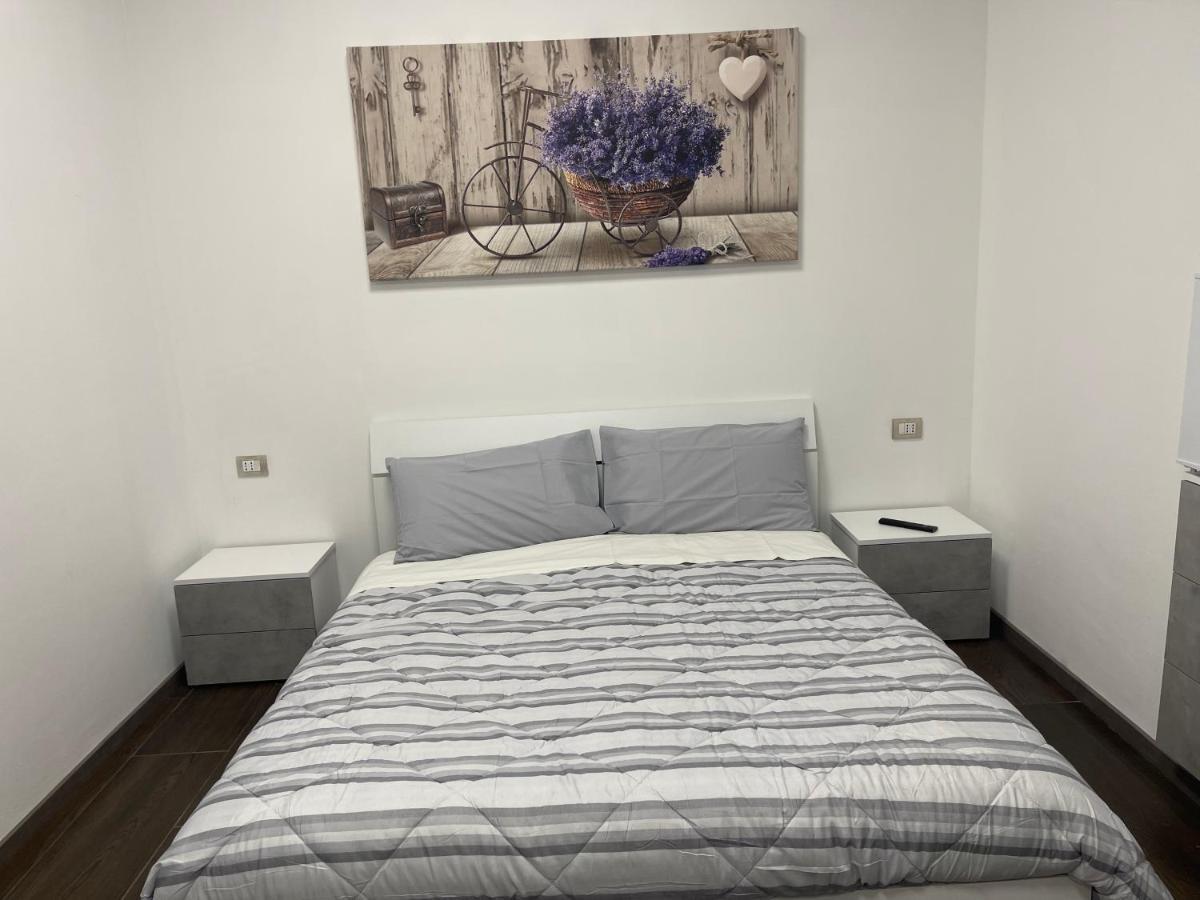 Maura'S B&B Gallarate Esterno foto